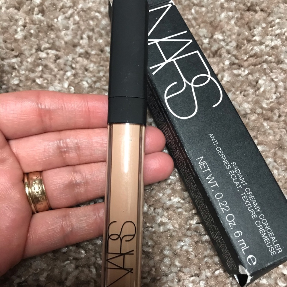 Nars radiant creamy concealer